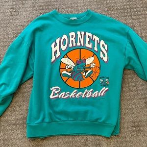 Vintage hornets crew neck